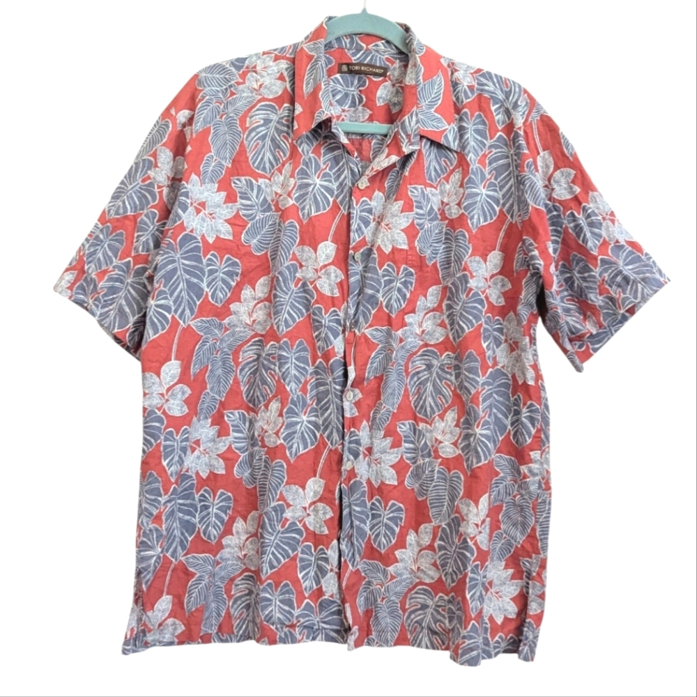 Tori Richard Hawaiin Button Up Floral Red Men's Camo Shirt Size Medium
